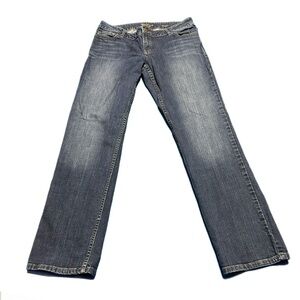 Simply Vera Straight Leg Jeans - Size 6